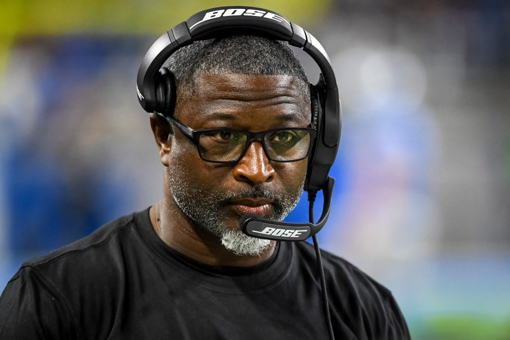 Defensive coordinator Aaron Glenn of the Detroit Lions looks on before the game against the Chicago Bears at Ford Field on November 25, 2021 in Detroit, Michigan.